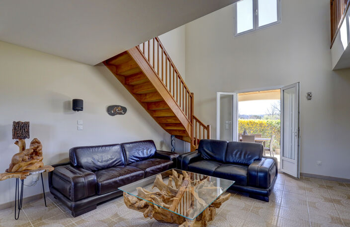 MAISON FAMILIALE-BELLES PRESTATIONS-CALME — photo 5