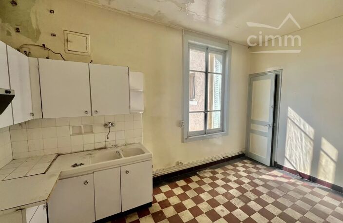 Appartement T3 -74m2 avec cave, garage et jardin privatif — photo 4