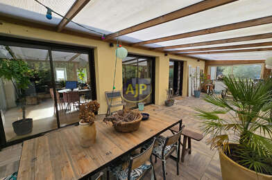 Maison 6 pièces 349600 €