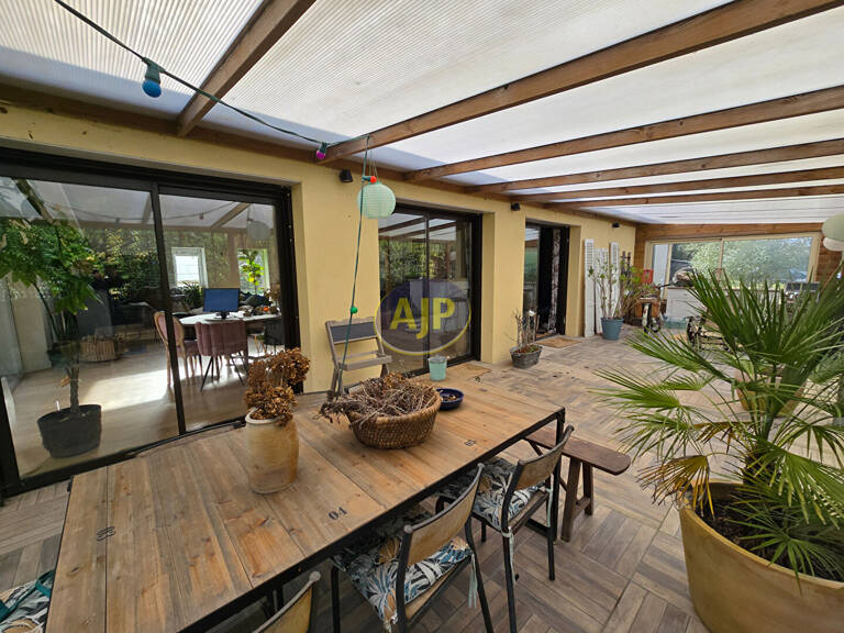 MOUAIS 44590  Maison en pierre 135 m² - 4 chs - piscine - terrain constructible — photo 1