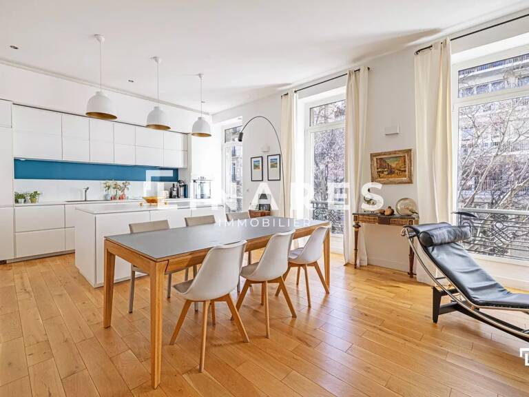 LUMÉA - Appartement T3/4 de 95m² - Cave - 13006 Vauban — photo 1