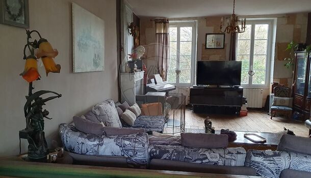 Villa / Maison 5 pièces  à vendre Taillebourg 17350