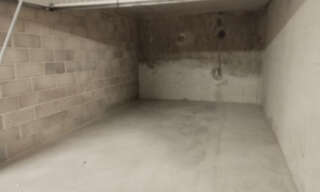 Garage  17 m² à louer à Marseille 6 (13006)