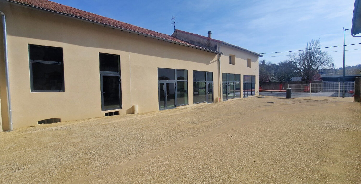 Local commercial de 92 m² — photo 1