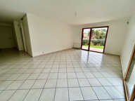 RARE ! Appartement 2 chambres en rez de jardin centre Limas, — photo 4