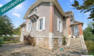 Maison 10 Pièces 240 m² à vendre à Sauveterre-de-Béarn (64390)