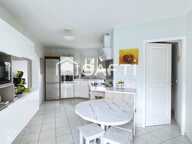 Le Haillan  Maison familiale de 142 m² avec piscine et jardin sans vis-à-vis — photo 4