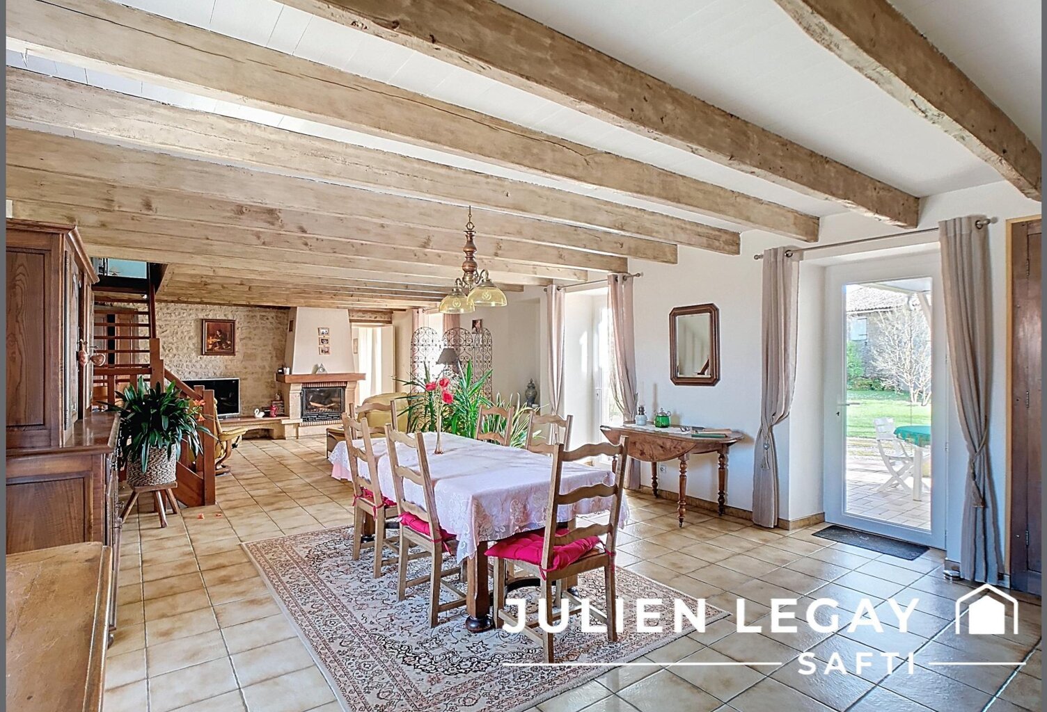 Authentique maison dépendances et grand terrain  Charme et tranquillité — photo 1