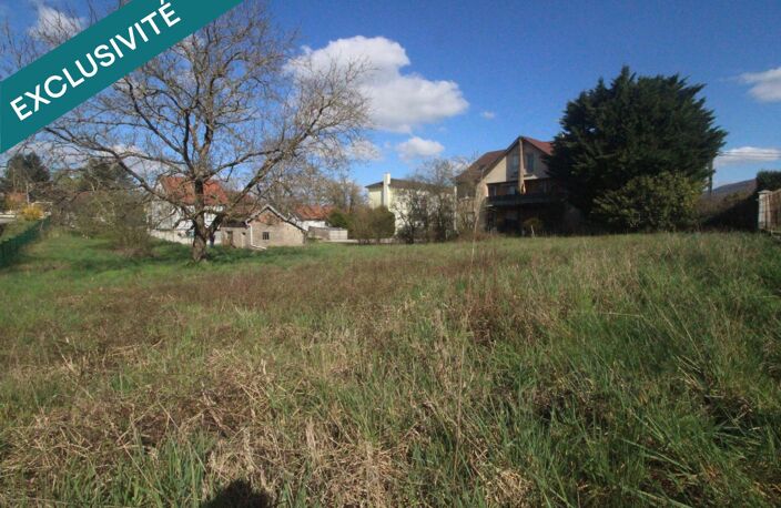 Terrain constructible à Devecey d'environ 1400 M² libre constructeur — photo 2