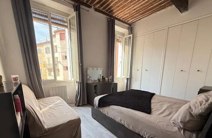 DRAGUIGNAN – APPARTEMENT T3 DE 56 M² – 1ER ÉTAGE — photo 4