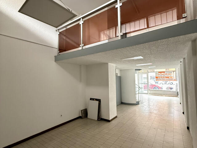 Commerce proposé à Cluses
