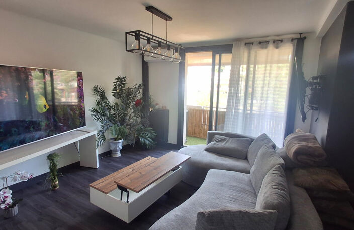 Appartement de type 4 dans résidence sécurisée et arborée — photo 2