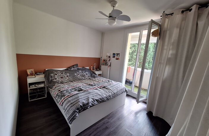 Appartement de type 4 dans résidence sécurisée et arborée — photo 5