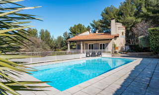 Maison 6 Pièces 241 m² à vendre à Aubagne (13400)