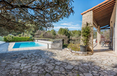 13400 AUBAGNE - Villa type 6 avec vue piscine cadre campagne — photo du bien