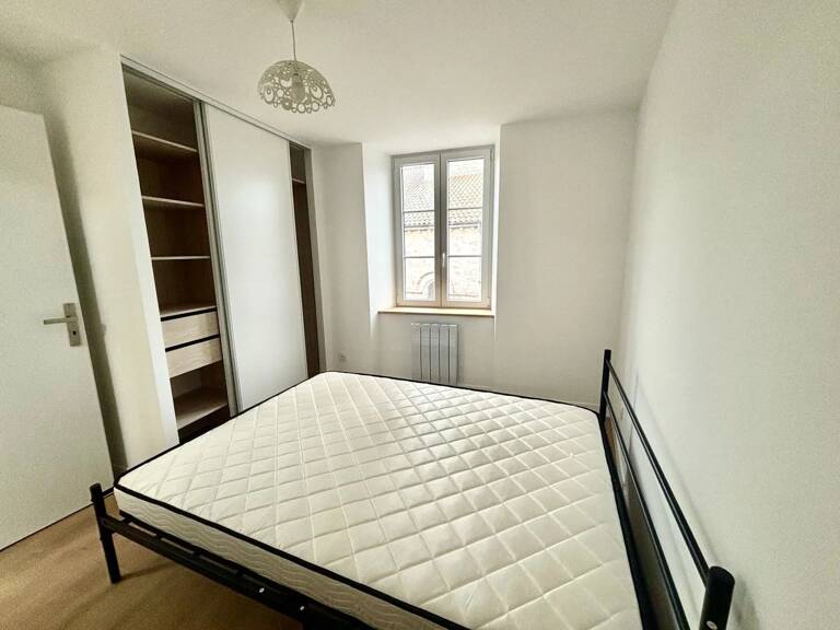 Appartement T2 meublé, centre de pélussin — photo 1