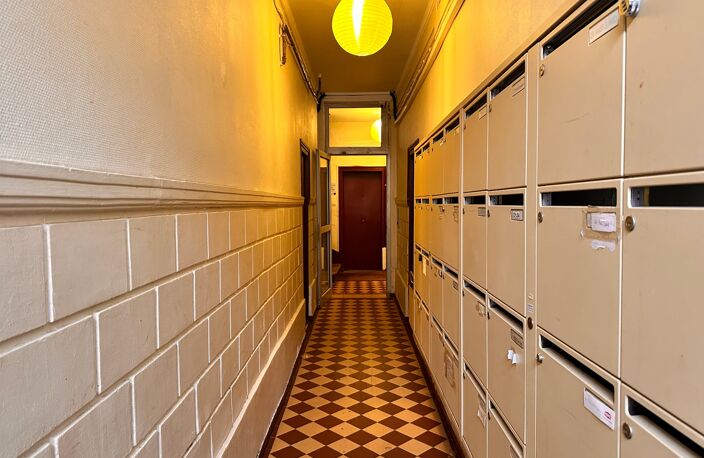 Vente appartement 2 pièces 30 m² Paris 10 (75010) — photo 2