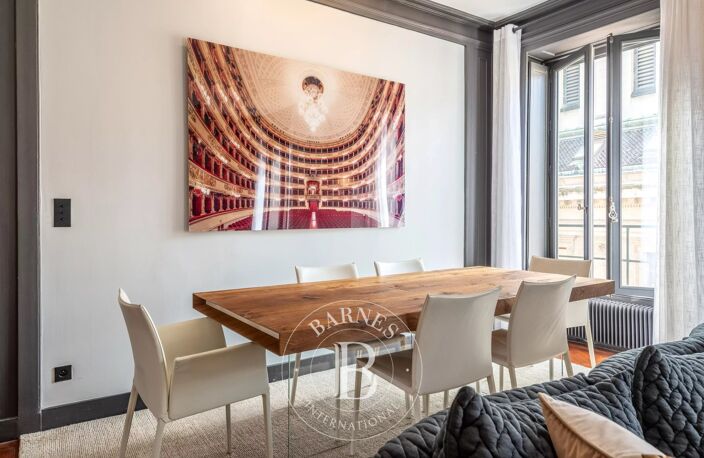 Lyon 2 - Place des Célestins - Appartement de 98 m² - 2 Chambres — photo 3