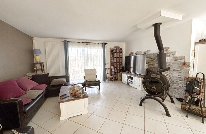 MASION DE CARACTERE 180m2- MORTEFONTAINE-EN-THELLE — photo 4