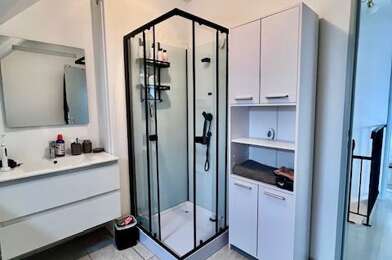 Appartement 4 pièces 860 €