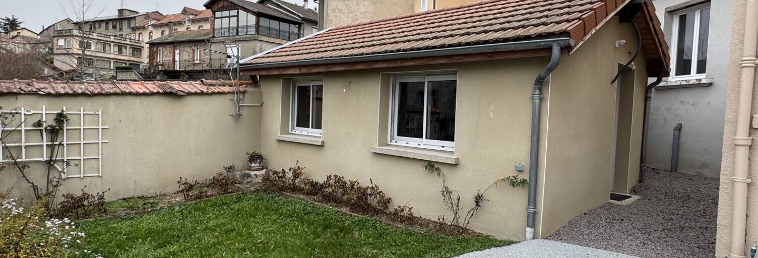Maison 1 Pièce 28 m² à louer à Saint-Rémy-sur-Durolle (63550)