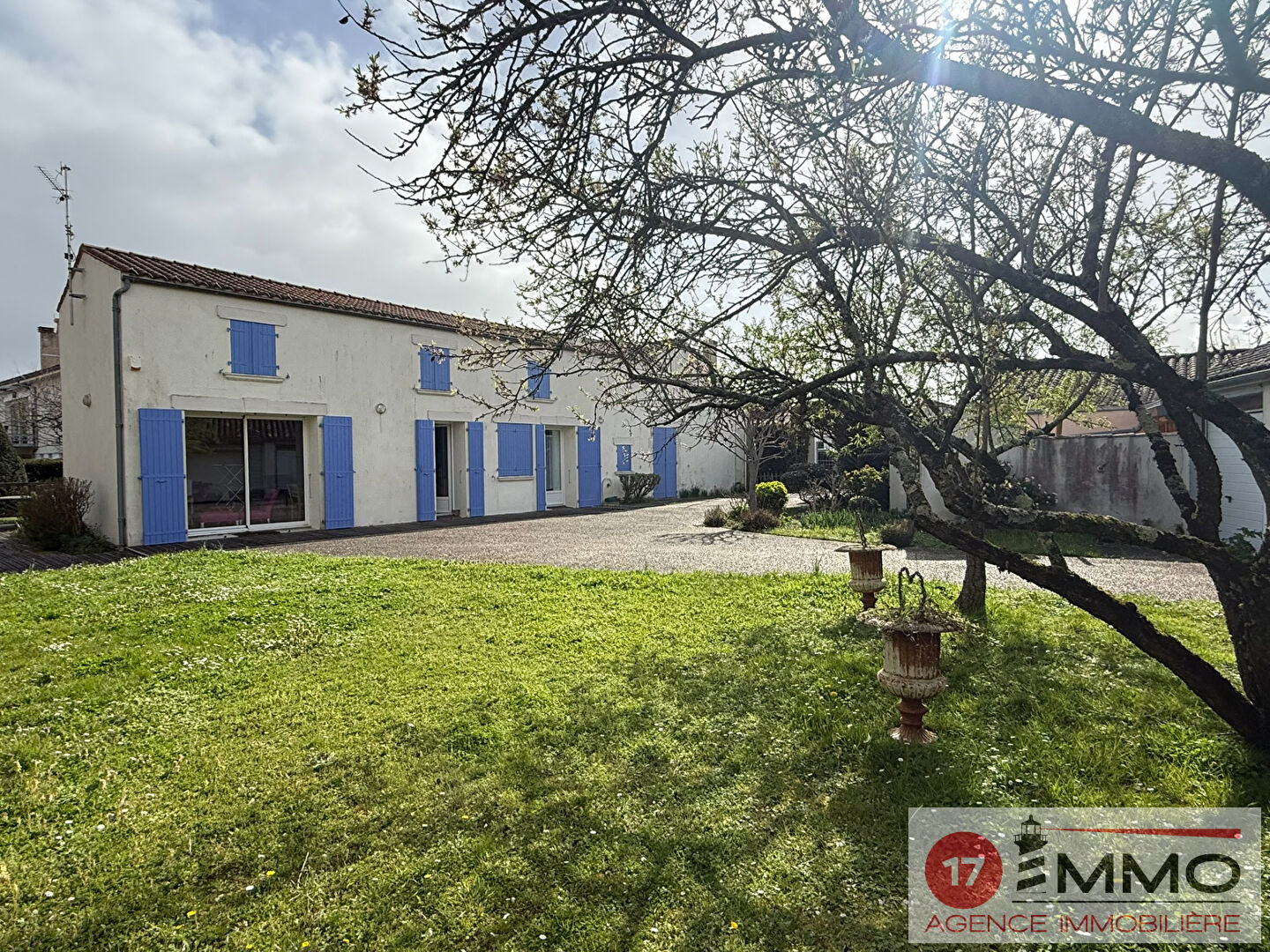 Villa / Maison  T9 à vendre Châtelaillon-Plage 17340