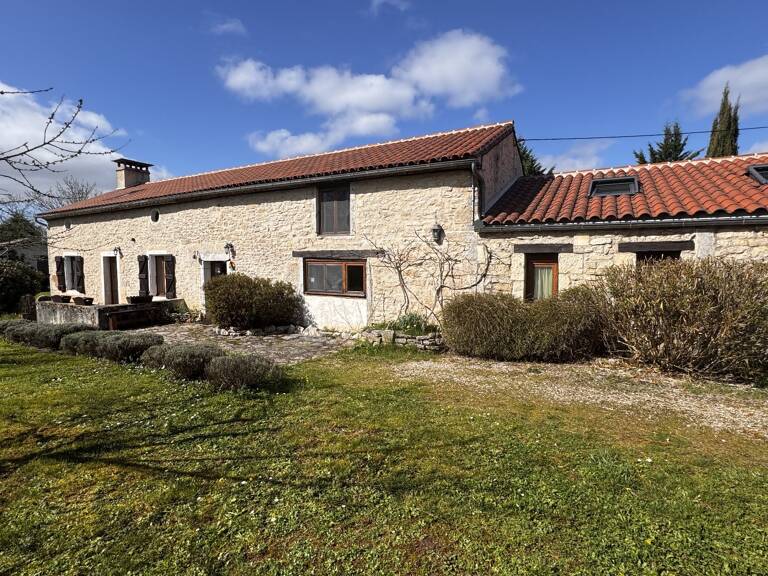 Maison — photo 1