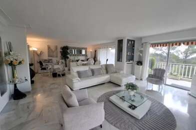 Appartement 4 pièces 630000 €