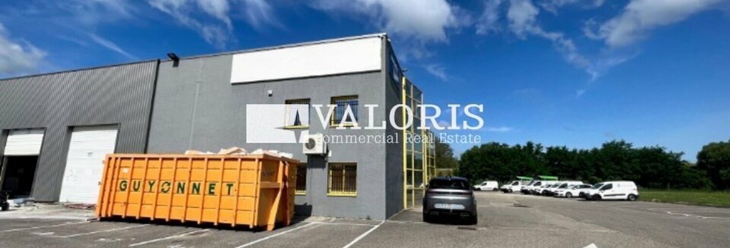 Commerce  194 m² à louer à La Verpillière (38290)