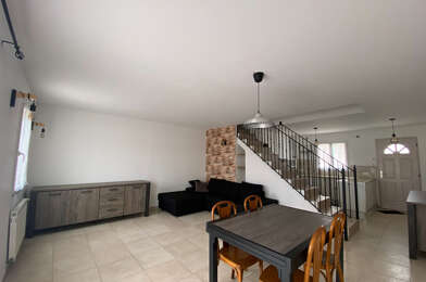 Maison 4 pièces 1050 €