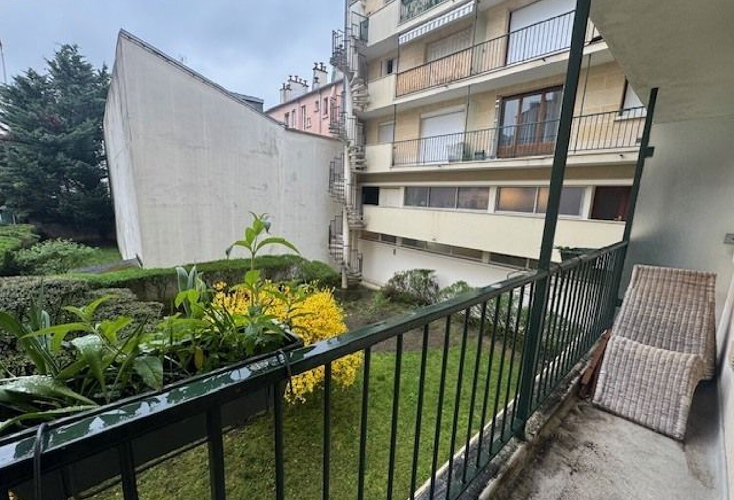 Studio / 2 pièces sur Jardins — photo 1
