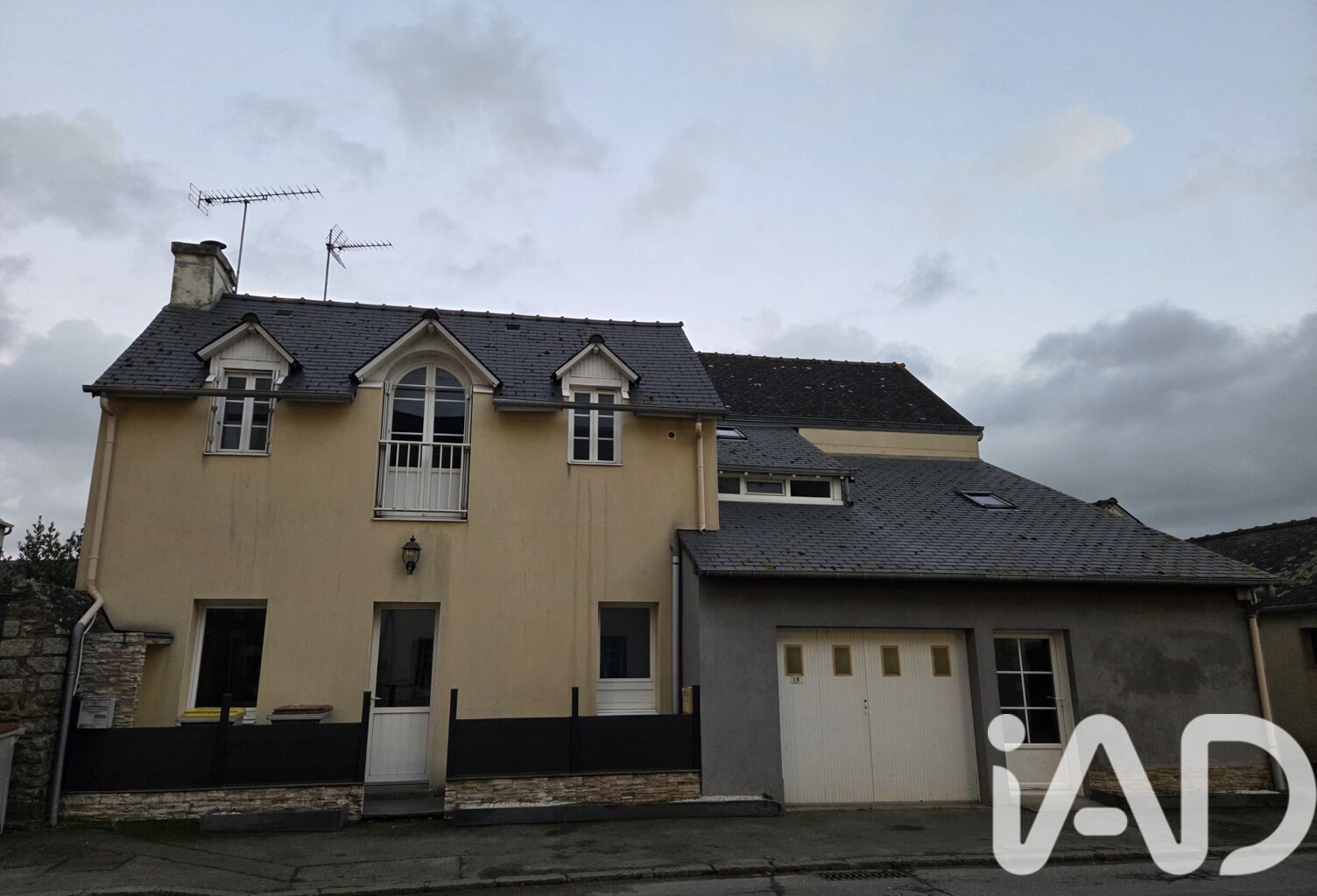 Vente Maison de ville 5 pièces — photo 1