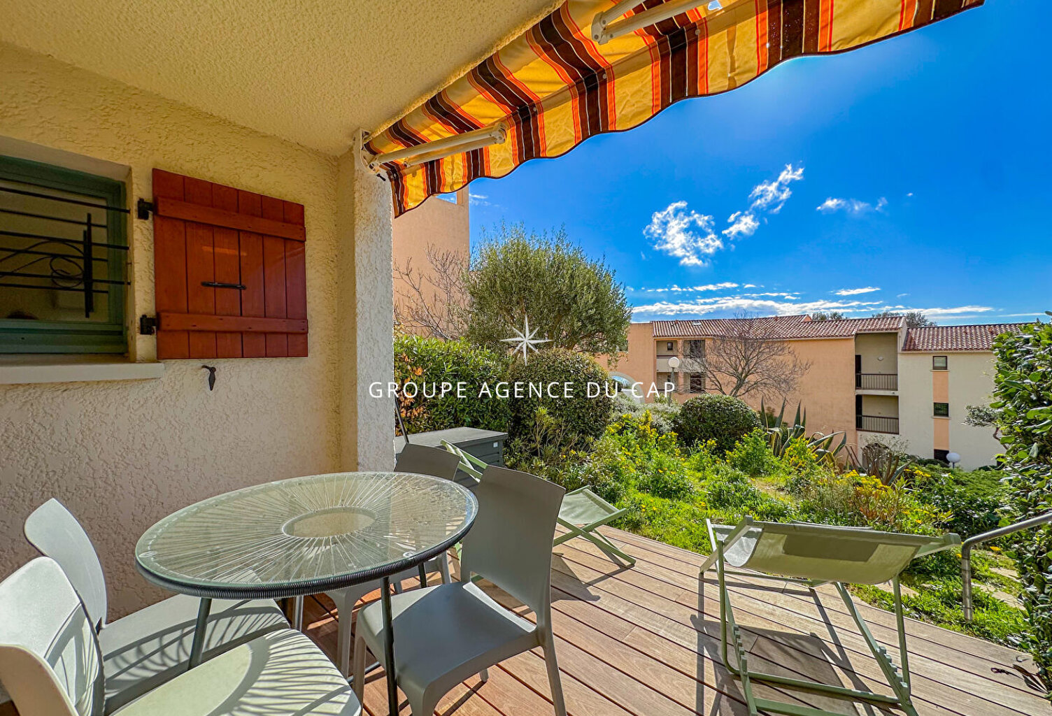 A VENDRE APPARTEMENT REZ DE JARDIN 3 PIECES A PIED DES PLAGES, AUX ISSAMBRES — photo 1