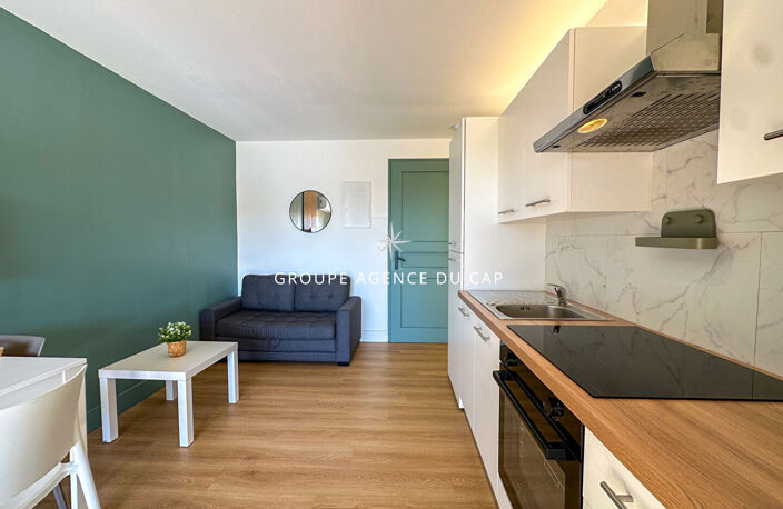 A VENDRE APPARTEMENT REZ DE JARDIN 3 PIECES A PIED DES PLAGES, AUX ISSAMBRES — photo 3