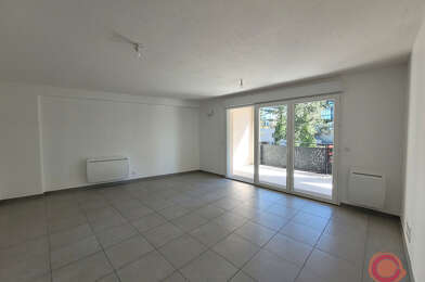 Appartement 3 pièces 176000 €