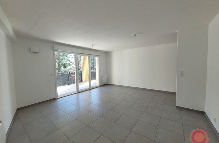 Appartement T3 - RODEZ — photo 2