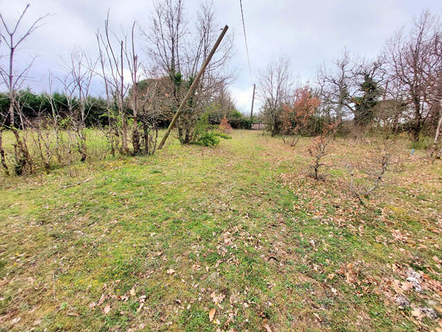 Terrain constructible secteur Monesties 1753 m2 CU ok opérationnel — photo du bien