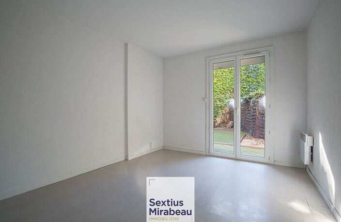 EXCLUSIVITÉ - Le Tholonet, aux portes d'Aix-en-Provence  - T3 65m² en RDJ — photo 5