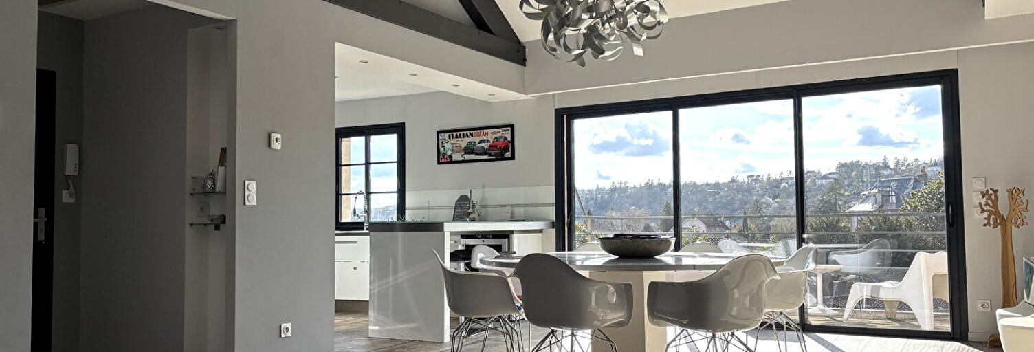 Appartement 4 Pièces 133 m² à vendre à Villefranche-de-Rouergue (12200)