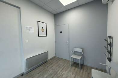 Bureau  93000 €