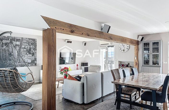 MAISON DE CARACTÈRE AVEC 4 CHAMBRES ENTIÈREMENT RESTAURÉS — photo 2