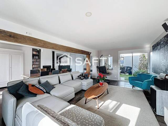 MAISON DE CARACTÈRE AVEC 4 CHAMBRES ENTIÈREMENT RESTAURÉS — photo du bien
