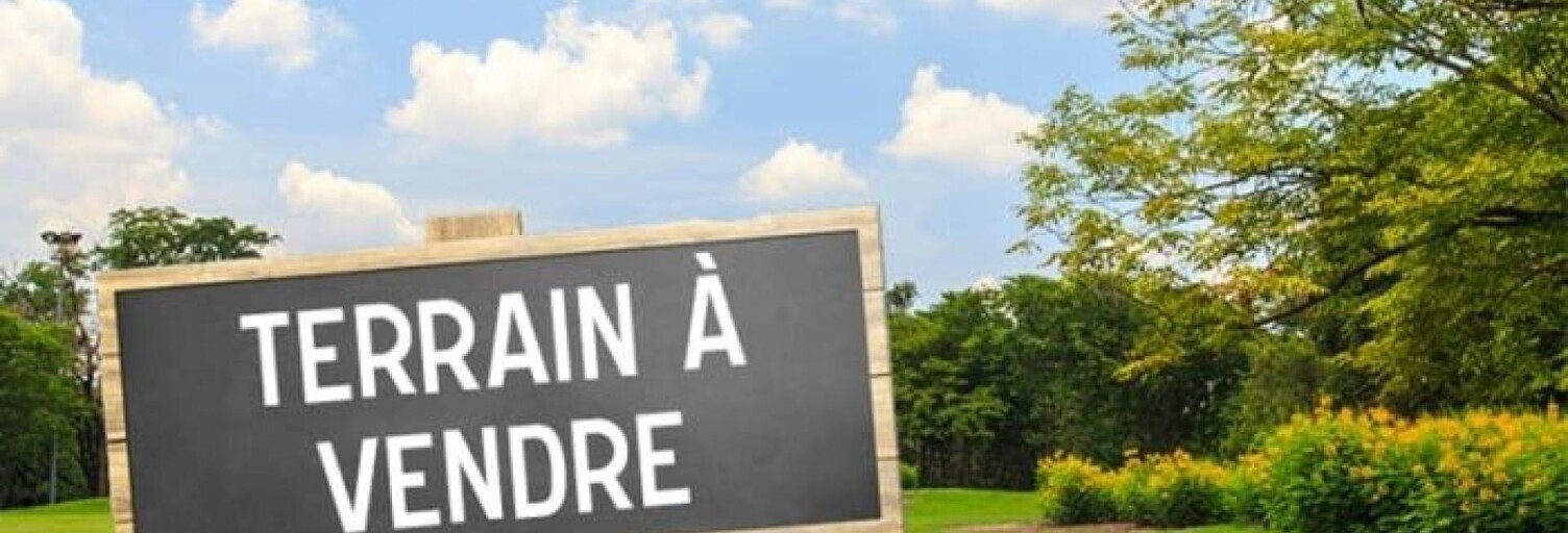 Terrain  955 m² à vendre à Vaux-en-Bugey (01150)