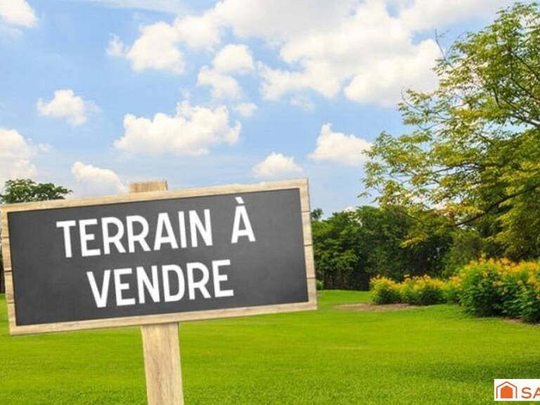 TERRAIN A BATIR AVEC VUE DEGAGEE — photo 1