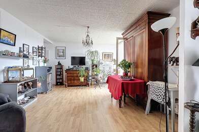 Appartement 4 pièces 230000 €
