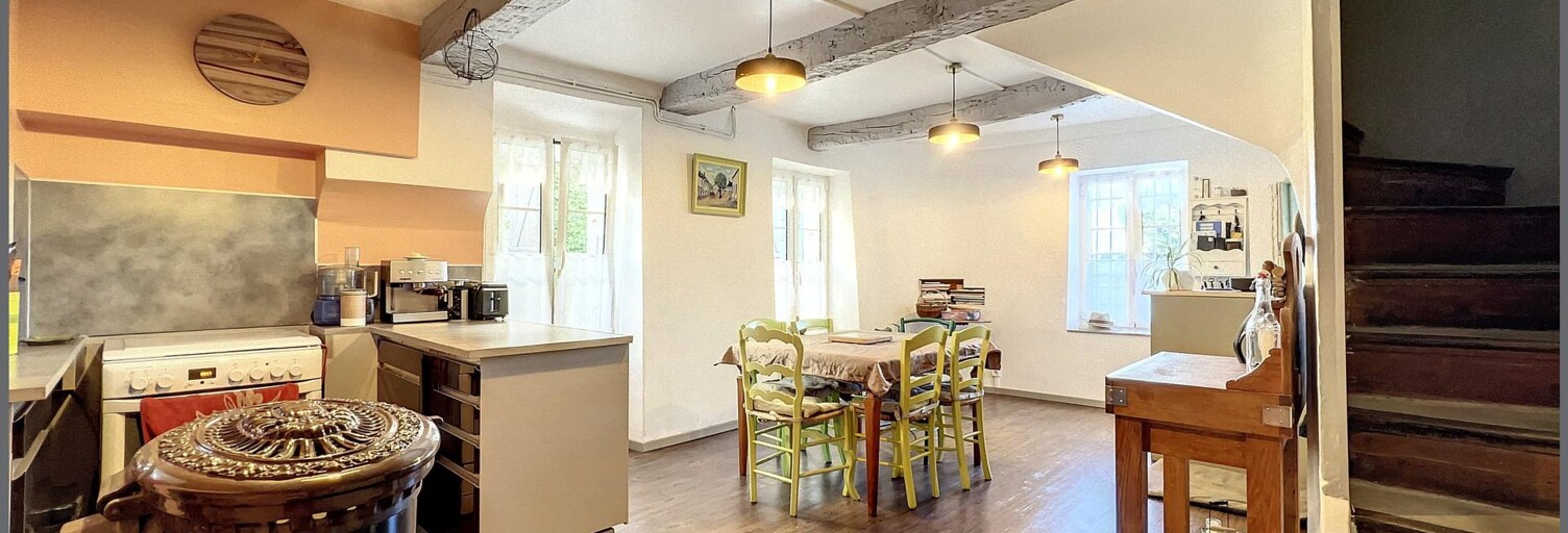 Maison 7 Pièces 93 m² à vendre à Aiguines (83630)