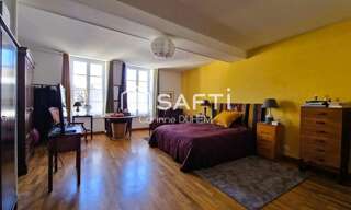 Maison 10 Pièces 260 m² à vendre à Le Montet (03240)