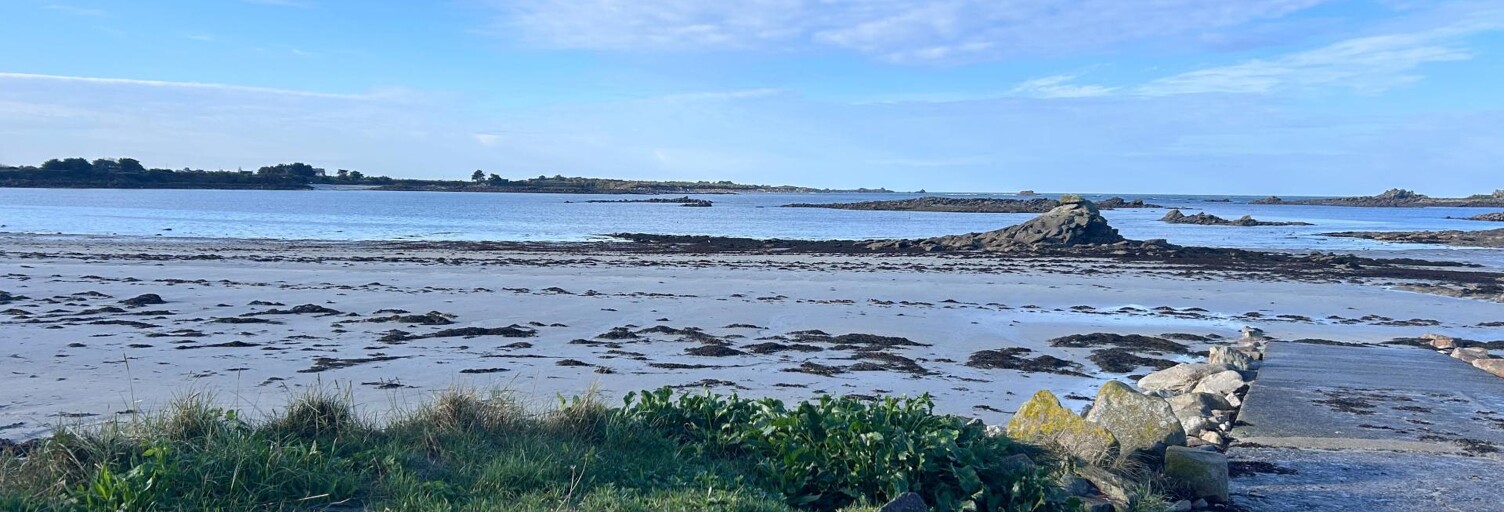 Terrain  1773 m² à vendre à Santec (29250)