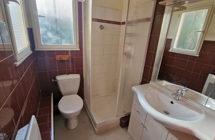 Vente maison 4 pièces 76 m² Saint-Pardoux-Isaac (47800) — photo 5