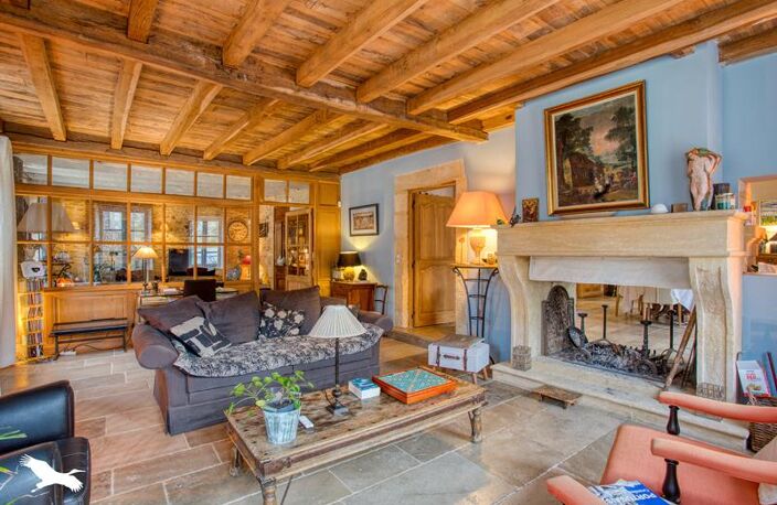 Maison en pierre de 9 pièces principales — photo 3